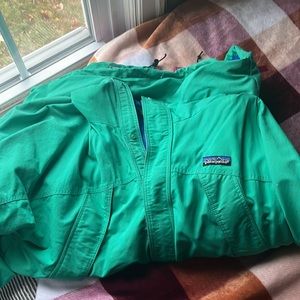 Vintage Patagonia Hooded Light Jacket | Medium